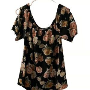 Favlux Black Floral Top w/ Open Sleeves Size Large EUC #M-083